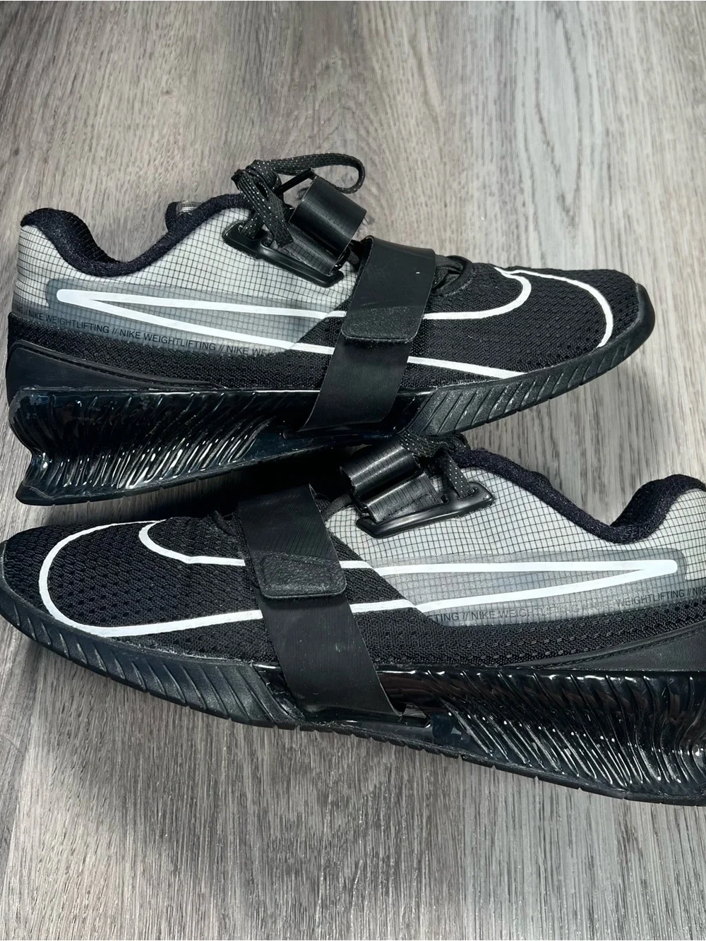 Nike Romaleos 4 Men's Weightlifting Gym Shoes Black White Size 9 CD3463-010